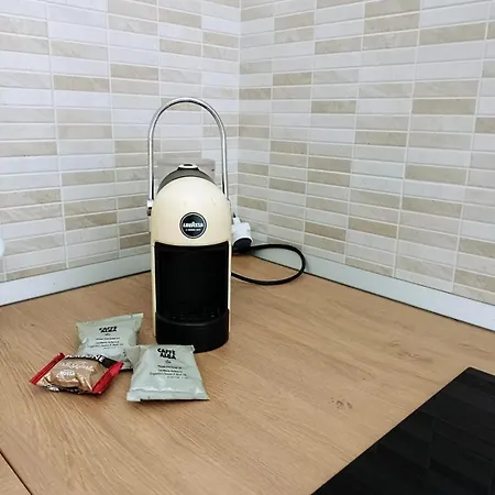 Ariel E Giangy Casteldaccia